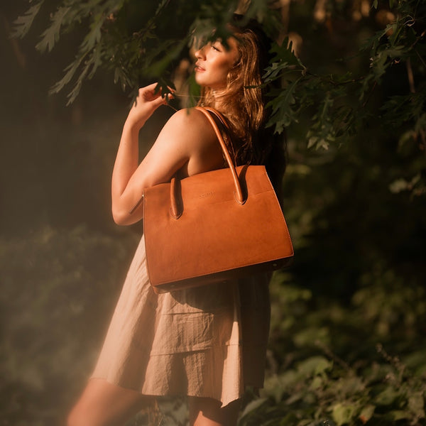 statement-leather-handbag-over-shoulder