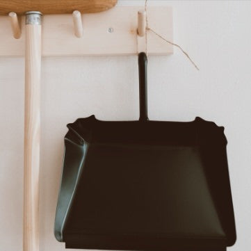 plastic-free-zero-waste-metal-dust-pan