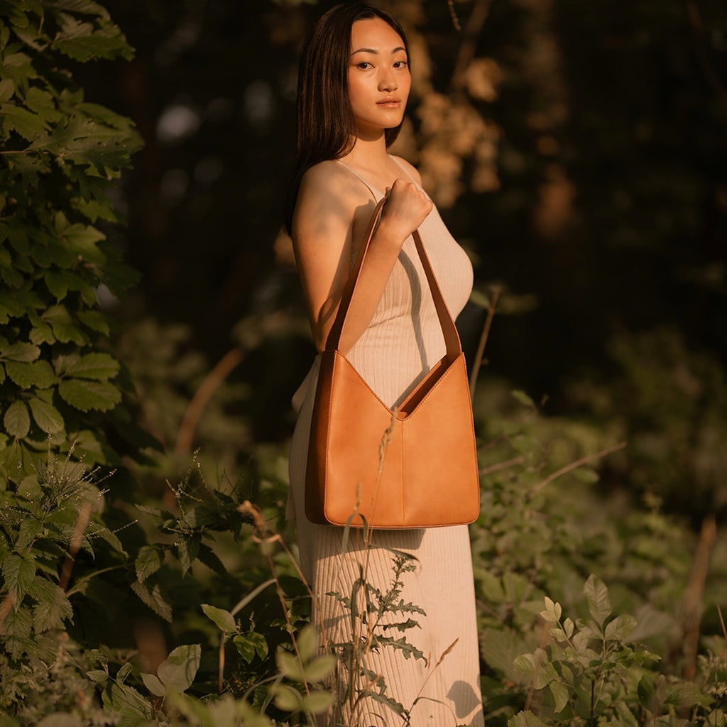 Geo-Purse-on-Model-in-Forest