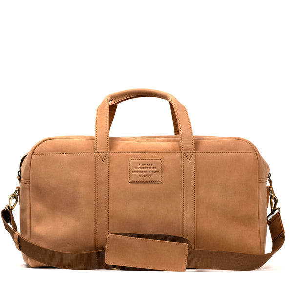 weekender-front-with-strap