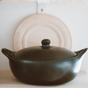 toxin-free unglazed clay cookware oval roaster